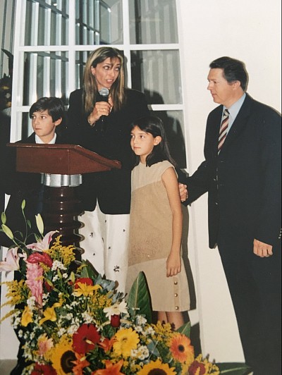 Lic. Ana Claudia Ramírez y Dr. Luis Mora Ibañez